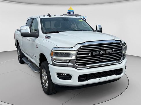 Used 2024 RAM 2500 Laramie AWD/4WD image 1