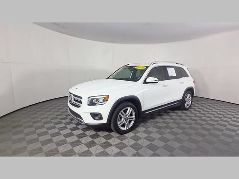 Used 2020 Mercedes-Benz GLB 250 image 49