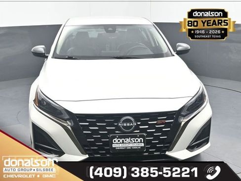 Used 2024 Nissan Altima 2.5 SR AWD/4WD image 3