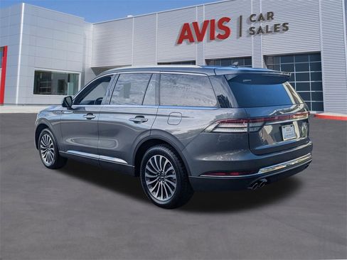 Used 2023 Lincoln Aviator Reserve image 10