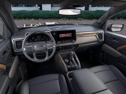 New 2026 GMC Canyon Denali image 40