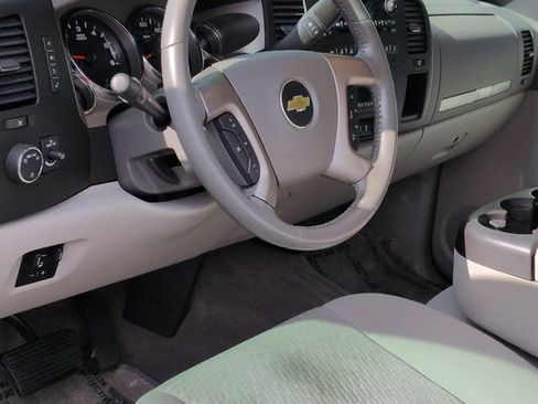 Used 2013 Chevrolet Silverado 1500 LT w/ All-Star Edition AWD/4WD image 6