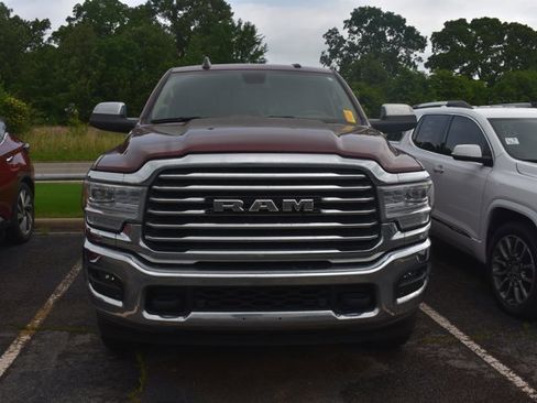 Used 2021 RAM 2500 Limited AWD/4WD image 2