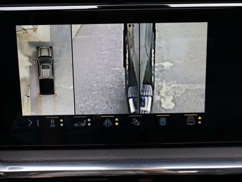 Used 2023 GMC Sierra 1500 Denali w/ Technology Package AWD/4WD image 30