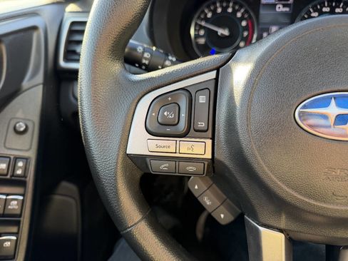 Used 2017 Subaru Forester 2.5i Premium image 27