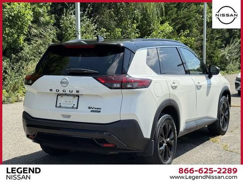 Certified 2023 Nissan Rogue SV w/ SV Premium B Package AWD/4WD image 8