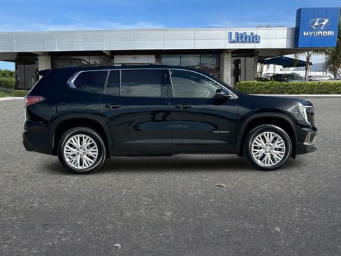 Used 2026 GMC Acadia Elevation w/ Elevation Premium Package AWD/4WD image 9