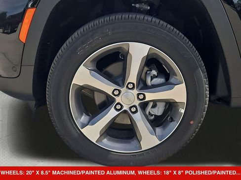 New 2025 Jeep Grand Cherokee Limited w/ Luxury Tech Group II AWD/4WD image 14