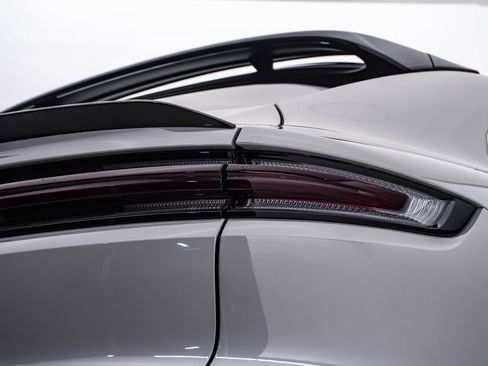 New 2025 Porsche Cayenne Turbo image 13