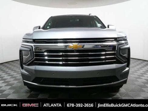 Used 2025 Chevrolet Tahoe LT AWD/4WD image 32