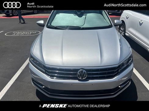 Used 2017 Volkswagen Passat 1.8T SEL Premium FWD image 1