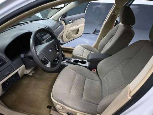Used 2010 Ford Fusion SE image 20