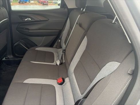 Used 2025 Chevrolet TrailBlazer LT w/ Convenience Package image 13