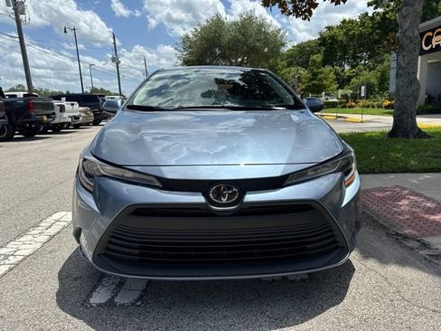 Used 2024 Toyota Corolla LE FWD image 3