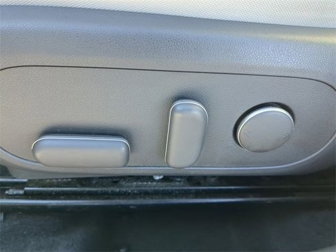 Used 2024 Hyundai Kona SEL image 21