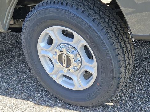 New 2026 Ford F250 XLT w/ XLT Premium Package image 9