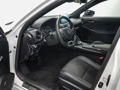 Used 2025 Lexus IS 300 F Sport image 14