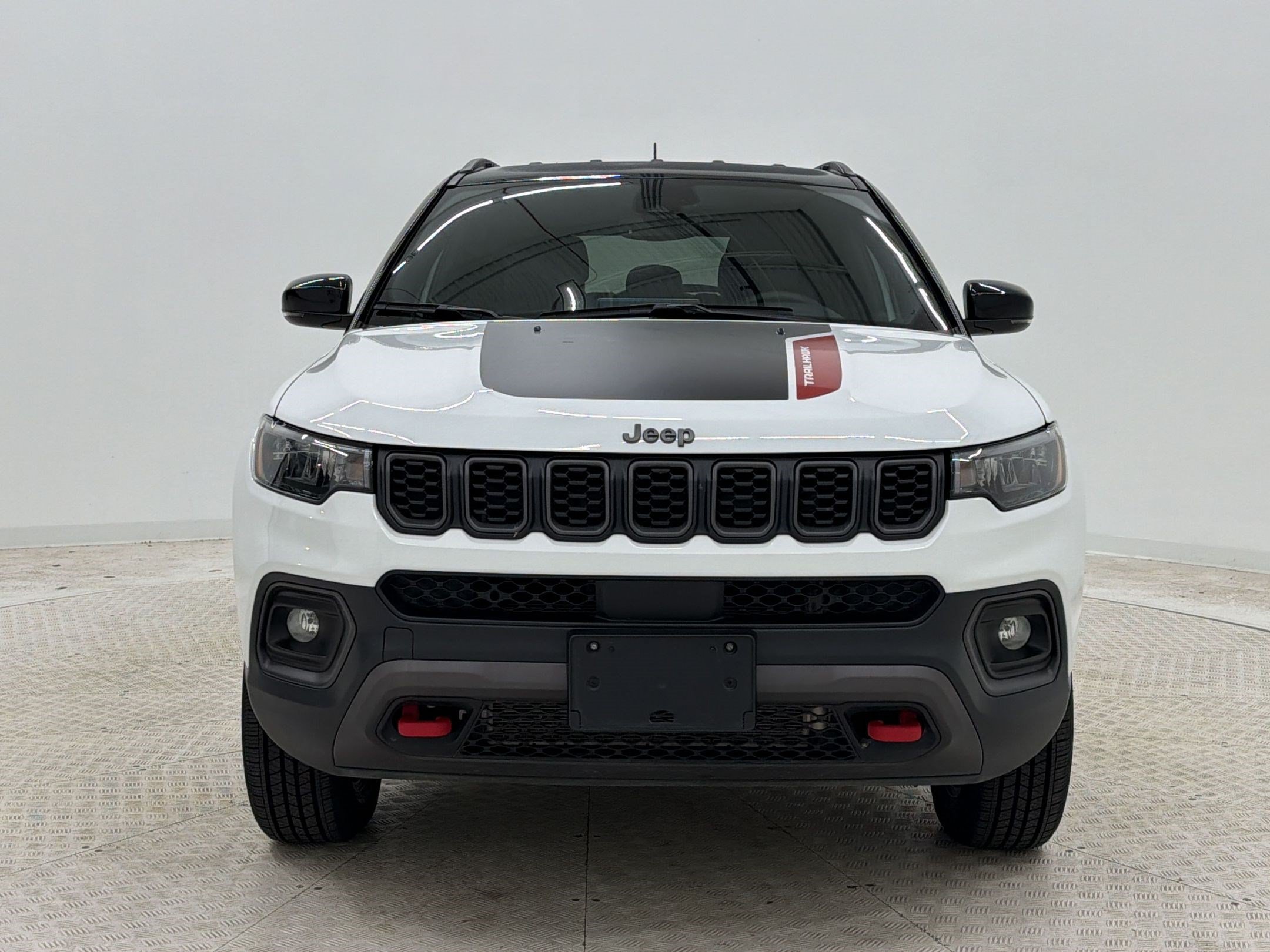 Used 2024 Jeep Compass Trailhawk AWD/4WD image 6