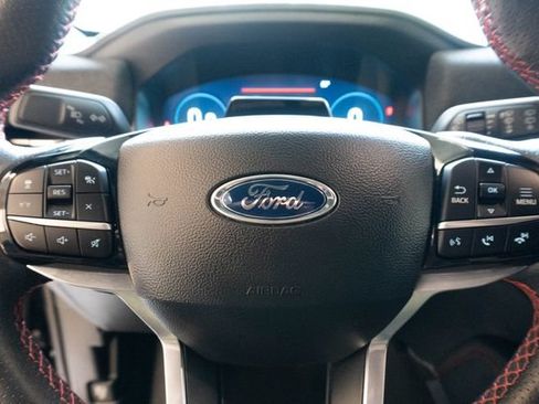 Used 2025 Ford Explorer ST-Line AWD/4WD image 25