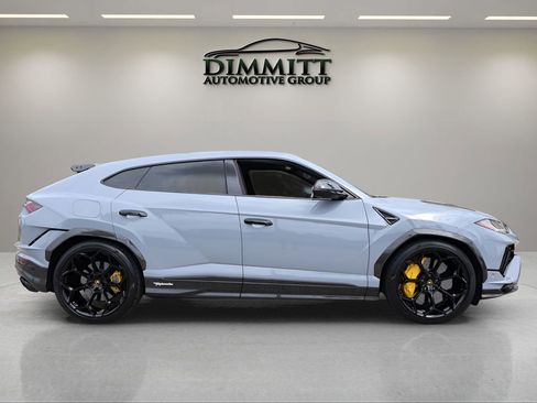 Used 2024 Lamborghini Urus Performante AWD/4WD image 6