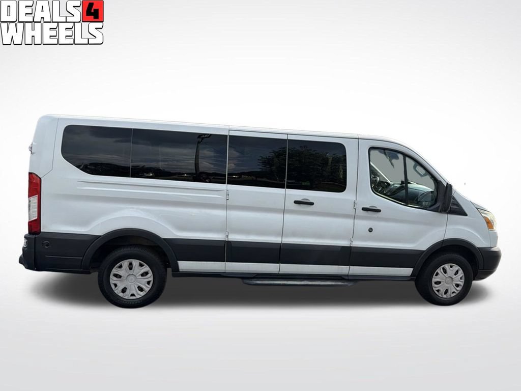 Used 2016 Ford Transit 350 XLT RWD image 6