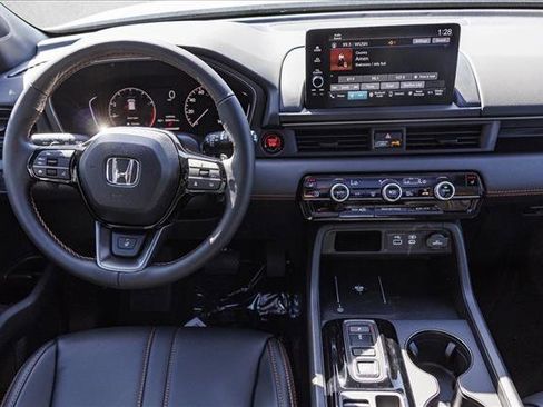 New 2025 Honda Pilot TrailSport image 25