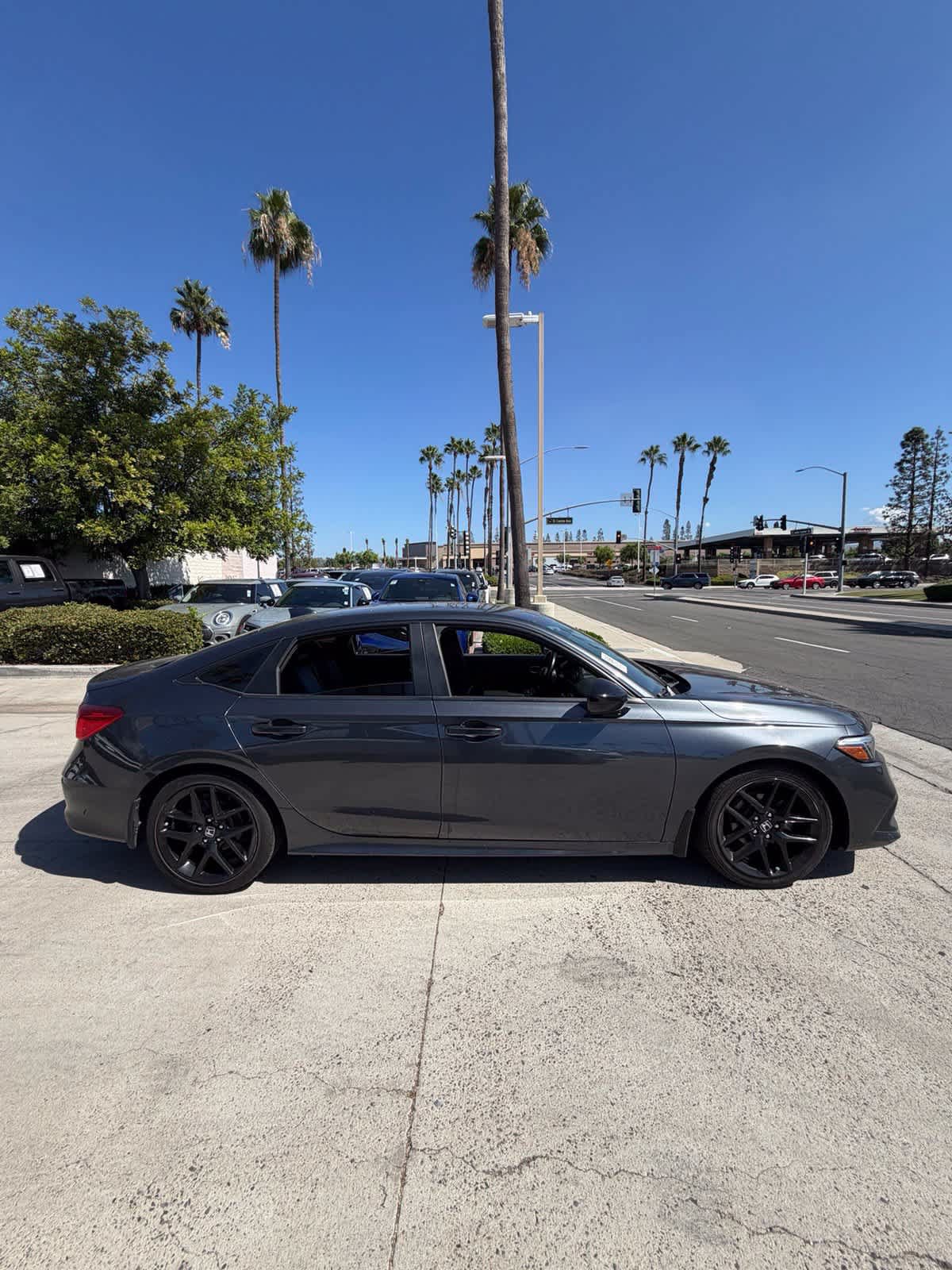 Used 2022 Honda Civic Sport image 4