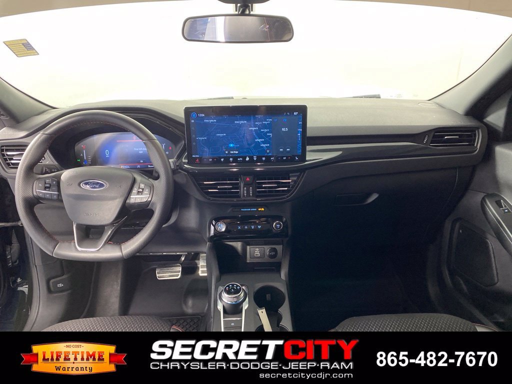 Used 2024 Ford Escape ST-Line w/ Tech Pack #1 AWD/4WD image 26