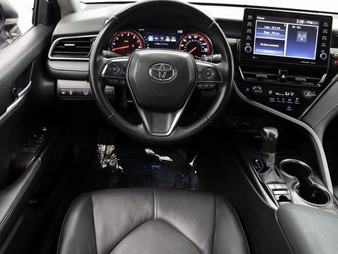 Used 2023 Toyota Camry XSE image 14