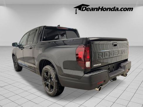 New 2026 Honda Ridgeline Black Edition image 3