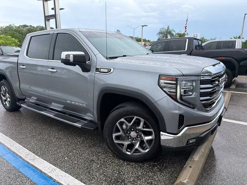 Used 2023 GMC Sierra 1500 SLT w/ SLT Premium Package AWD/4WD image 1