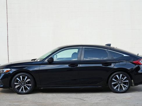 Used 2024 Honda Civic EX-L image 43