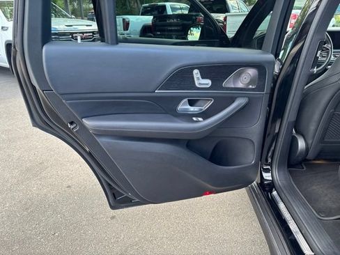 Used 2025 Mercedes-Benz GLS 450 4MATIC image 15