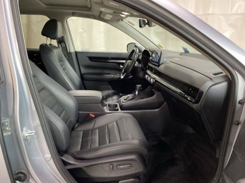 Used 2023 Honda CR-V EX-L image 11
