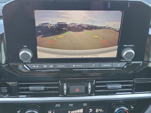 New 2025 Nissan Pathfinder SV image 8