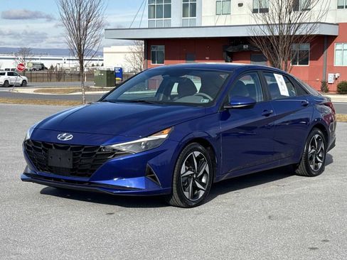 Used 2023 Hyundai Elantra SEL w/ Convenience Package FWD image 28