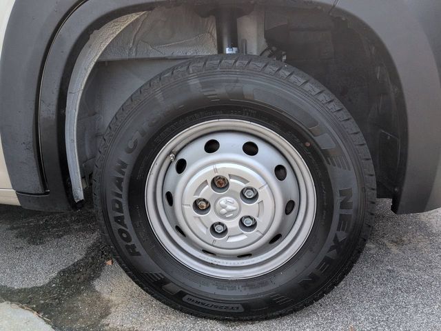 Used 2021 RAM ProMaster 2500 w/ Premium Appearance Group FWD image 6