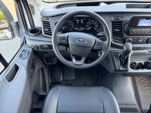 New 2025 Ford Transit 250 148 Medium Roof w/ Load Area Protection Package image 19
