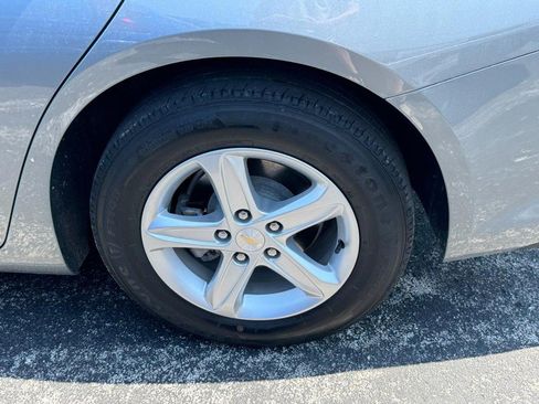 Used 2025 Chevrolet Malibu LT w/ LPO, Floor Liner Package FWD image 7