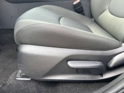 Certified 2025 Toyota RAV4 LE AWD/4WD image 14