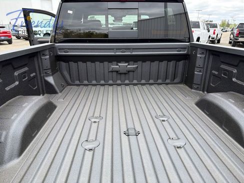 New 2026 Chevrolet Silverado 3500 High Country w/ High Country Premium Package AWD/4WD image 10