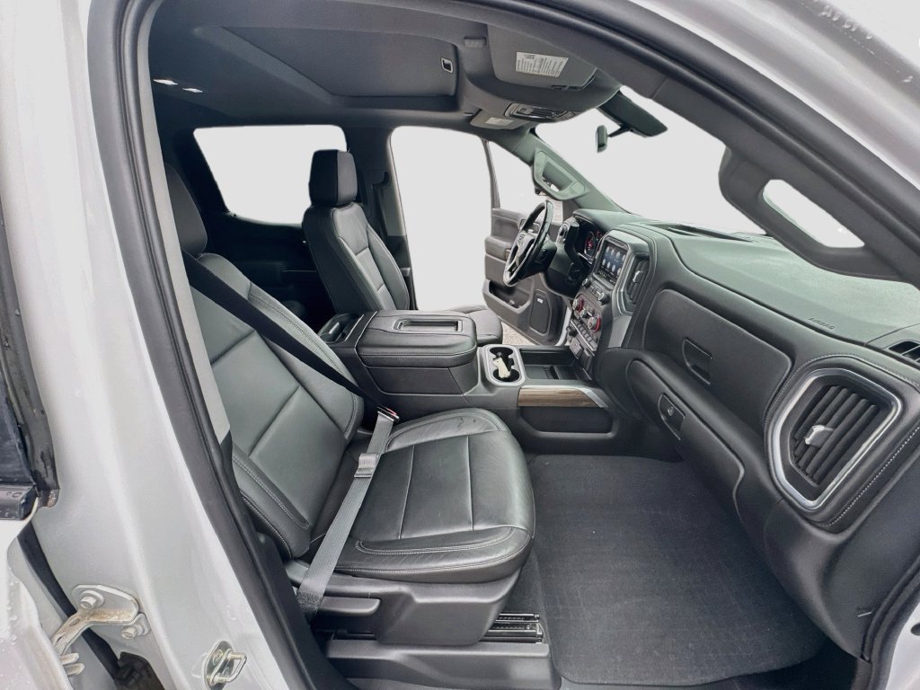 Used 2019 Chevrolet Silverado 1500 RST w/ All-Star Edition AWD/4WD image 27