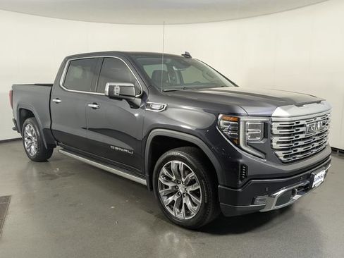 Used 2024 GMC Sierra 1500 Denali w/ Denali Reserve Package AWD/4WD image 2