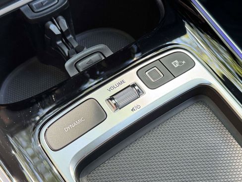 Certified 2025 Mercedes-Benz GLA 250 4MATIC image 14