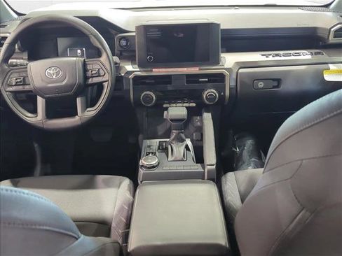 New 2025 Toyota Tacoma SR5 image 18