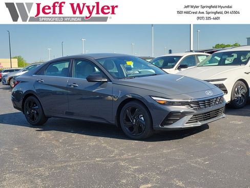 New 2026 Hyundai Elantra SEL Sport FWD image 1