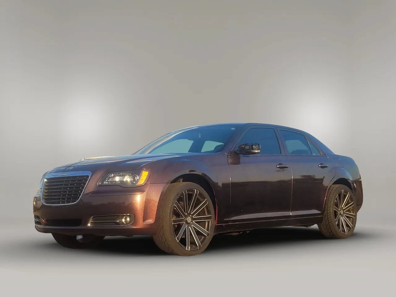 Used 2013 Chrysler 300 S RWD image 18
