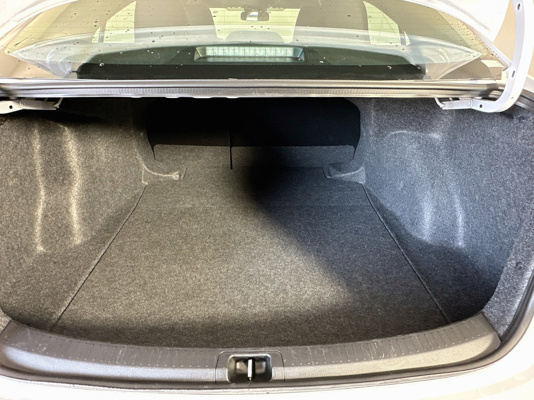 Used 2026 Toyota Corolla LE FWD image 28