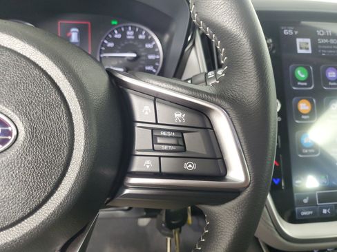 Used 2025 Subaru Outback Premium image 23