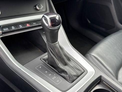 Used 2023 Audi Q3 2.0T Premium image 13